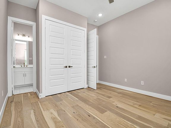 5th image of 314 Queen Sude Ln