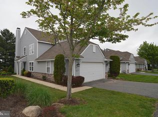 203 Hawthorne Ct N, Wyomissing, PA