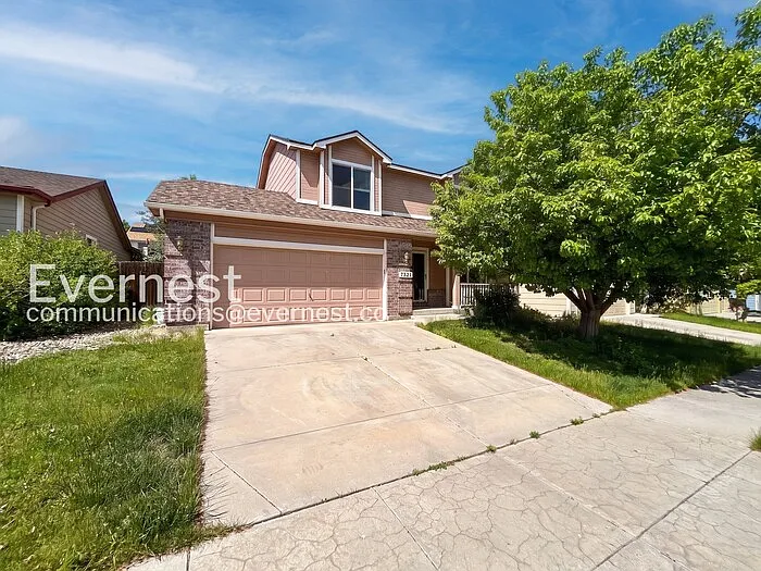 7324 Edgebrook Dr