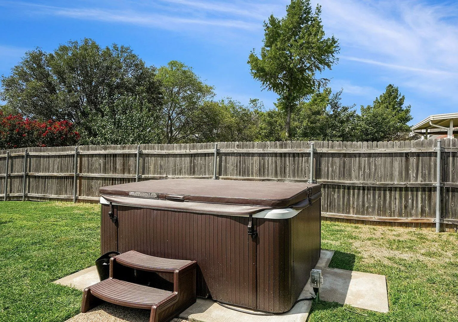 4 bed, 2154 sqft, $5,175 — Photo 3