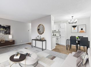 3610 Lancaster Ln N #3630-211, Minneapolis, MN 55441