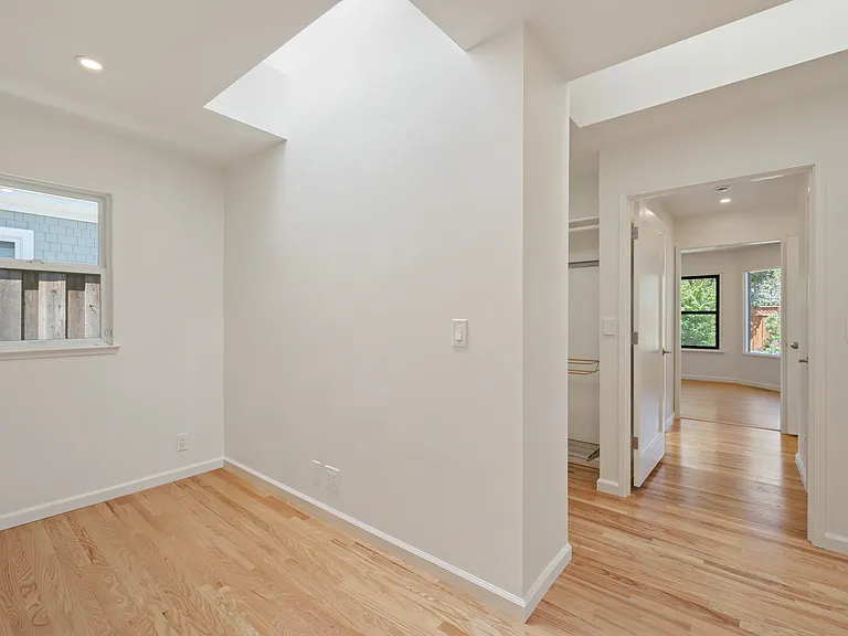 1351 Harker Ave — Photo 19