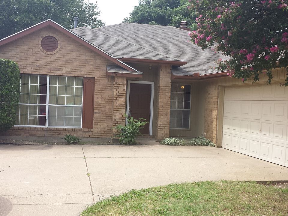 1st image of 716 Finley St
