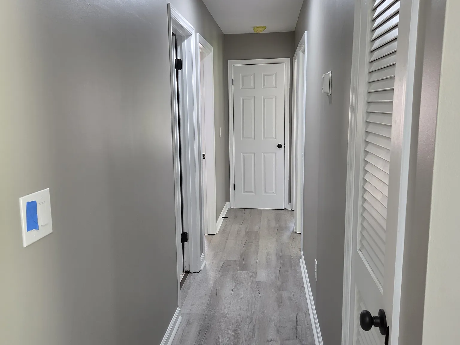 4 bed, 1392 sqft, $2,100 — Photo 2