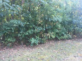 Den Dr, Heiskell, TN 37754