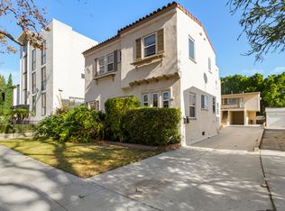 214 S Arnaz Dr #210-2, Beverly Hills, CA 90211