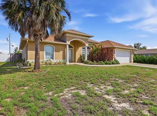 1470 Fairless Rd, Englewood, FL 34223