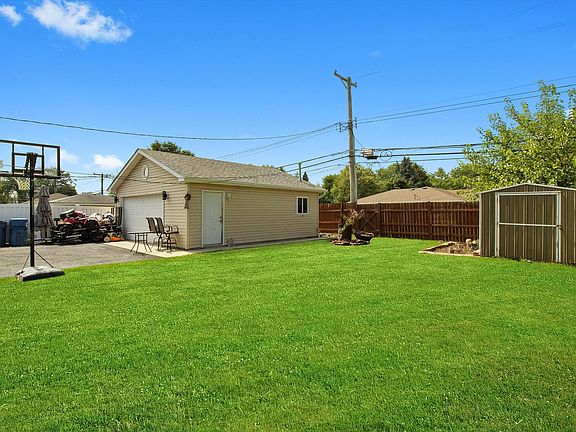 2nd image of 13018 W Playfield Dr
