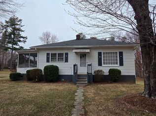 2244 Olivet Church Rd, Winston Salem, NC 27106