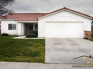 1817 Verbena Dr, Bakersfield, CA 93304