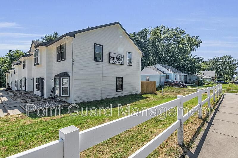 1st image of 321 W South Ave #10