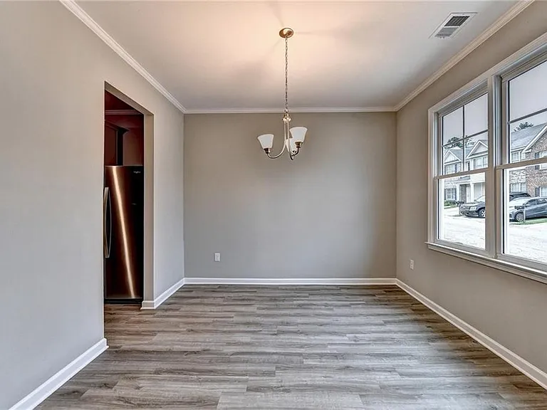 2776 Laurel Ridge Cir — Photo 7