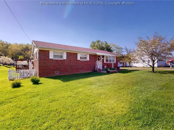 1652 Union Ave, Barboursville, WV 25504