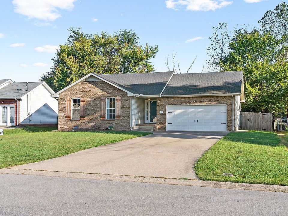 1st image of 607 Corinth Ct