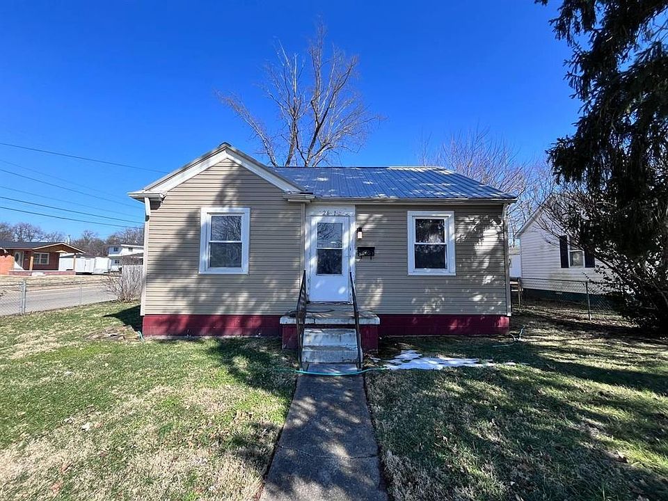 1st image of 2601 W Victory Ct