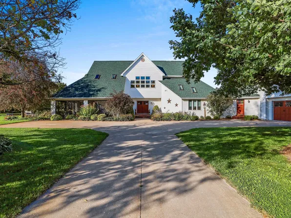 5653 County Road K, New Franken, WI 54229