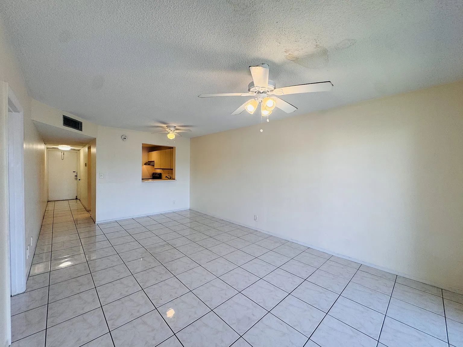 8025 Colony Cir #203 - 203 — Photo 4