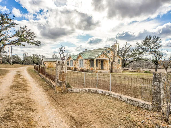 35 FM 1621, Comfort, TX 78013