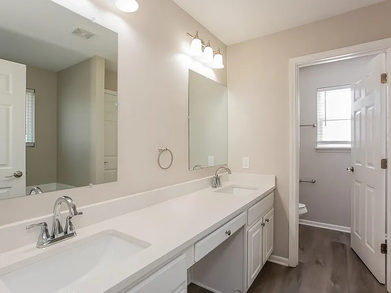 7018 Oldham Dr — Photo 11