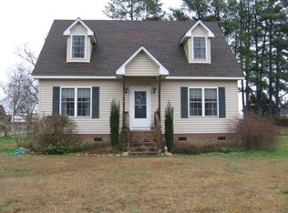 114 Elizabeth St, Conway, NC 27820