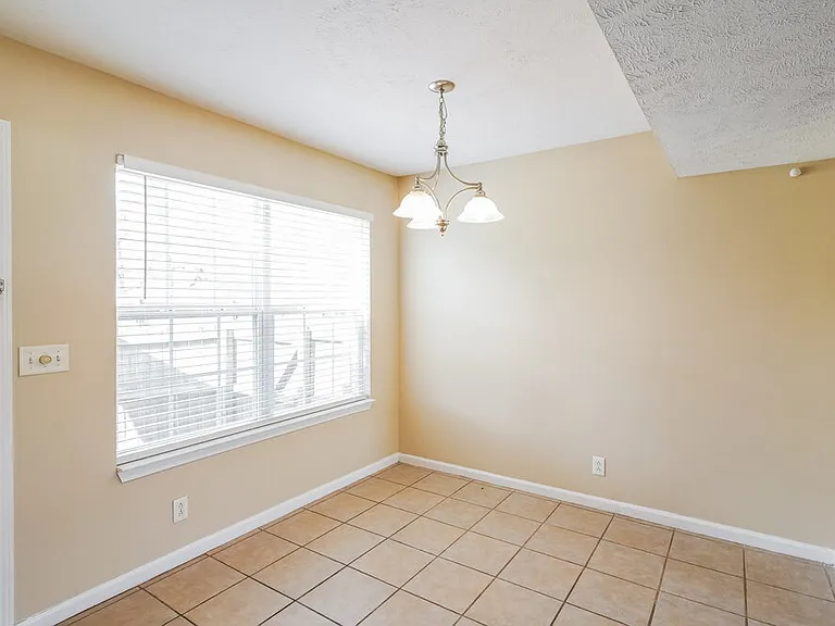 1423 Pagosa Ct — Photo 8