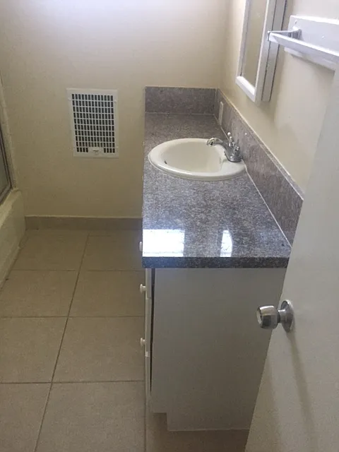 1 bed, $1,650 — Photo 2