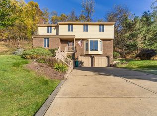 104 Erin Ct, Pittsburgh, PA 15237