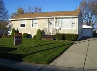 116 Isabelle Rd, Cheektowaga, NY 14225