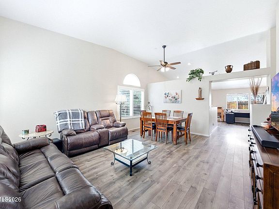 4th image of 7911 Sand Pebble Dr