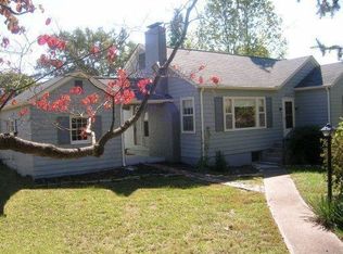 2624 Buffat Mill Rd, Knoxville, TN 37917