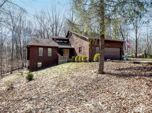 113 Cherokee Ln, Hideaway Hills, OH 43107