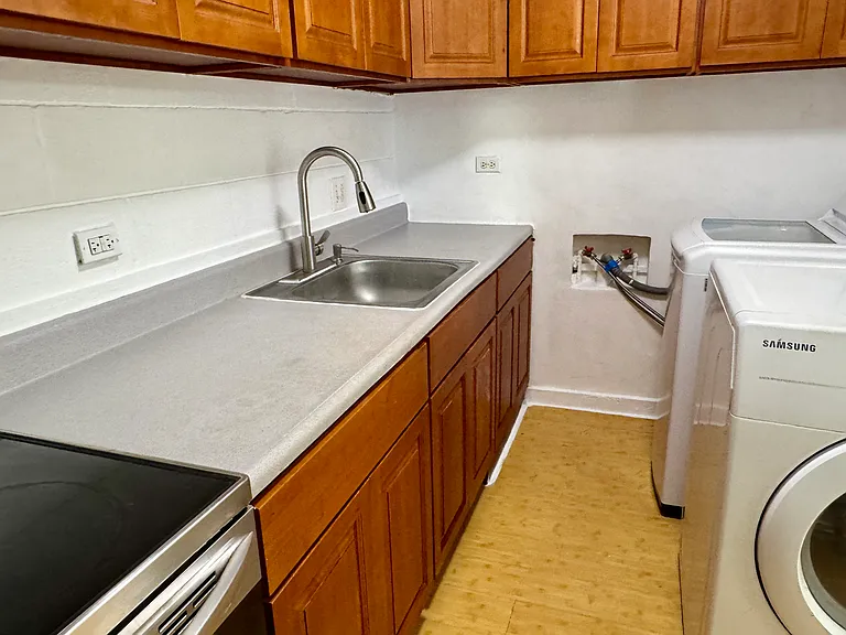 933 Kaheka St #A209 — Photo 3