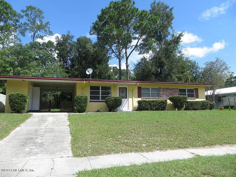 1st image of 302 Belmont Dr