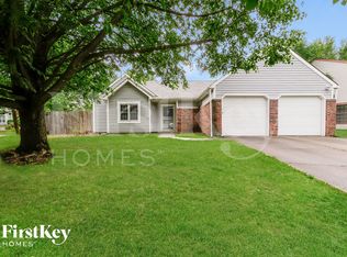 4404 Caledonia Way, Indianapolis, IN