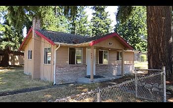 2nd image of 19904 Linden Ave N