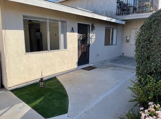 212 Detroit Ave, Huntington Beach, CA 92648