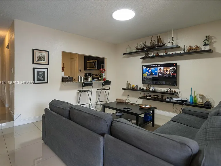 13404 SW 14th Ter #0 — Photo 3