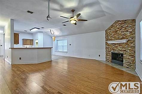 2nd image of 11817 Ponderosa Pine Dr