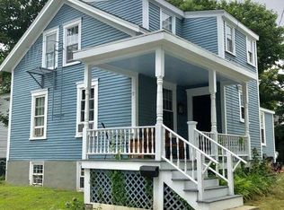 17 Clinton Ave #2, Newport, RI 02840