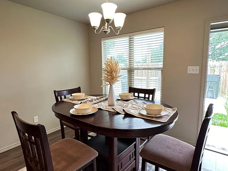 1914 Basil Ct — Photo 19