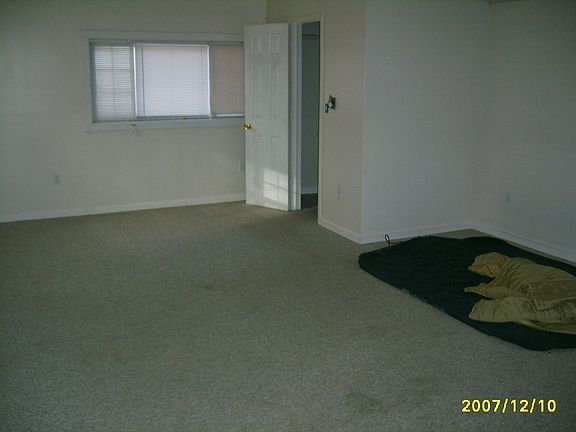 5th image of 1256B Lake Ave