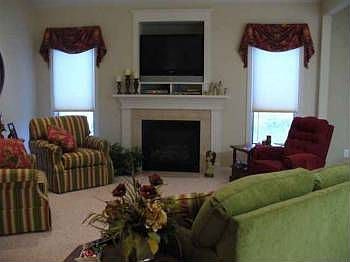 3rd image of 2344 Homestead Dr