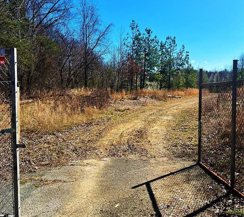 1st image of 2675 Laurel Branch Dr