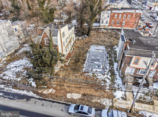 239 W 9th St, Chester, PA 19013