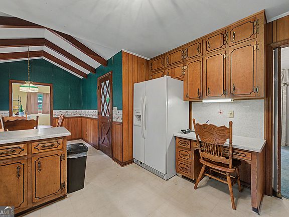 5th image of 3885 Pittman Rd