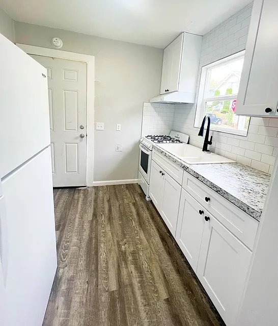 602/604 S Lafayette Ave - 602 — Photo 2