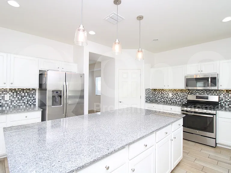 2751 E Mews Rd — Photo 3