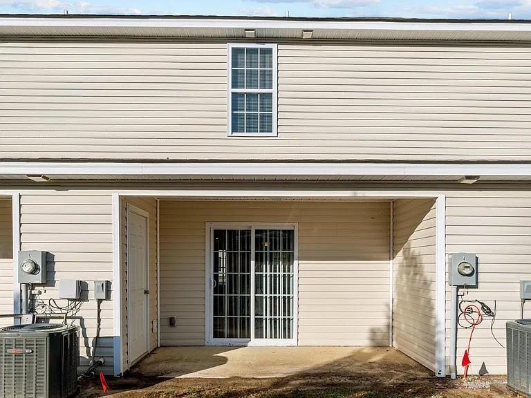 4021 Cobblestone Dr #7 — Photo 25