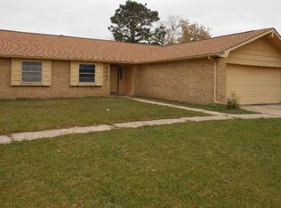 4248 Willow Bend Ln, Pt Arthur, TX 77642