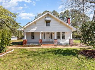 701 Moss Rd, Zebulon, NC 27597